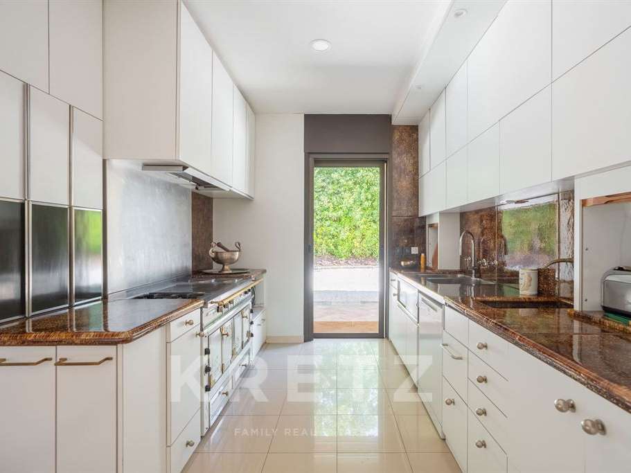 House Saint-Maximin-la-Sainte-Baume