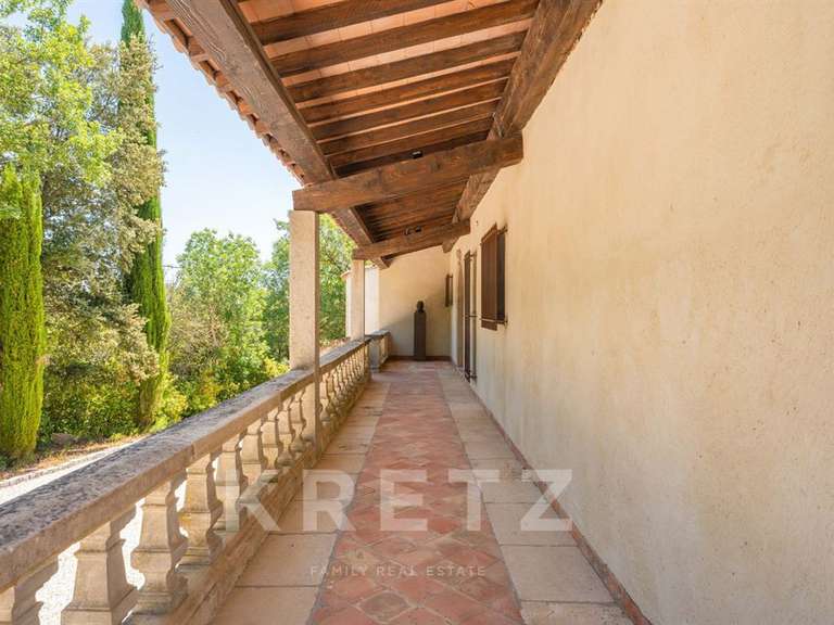House Saint-Maximin-la-Sainte-Baume - 5 bedrooms - 318m²