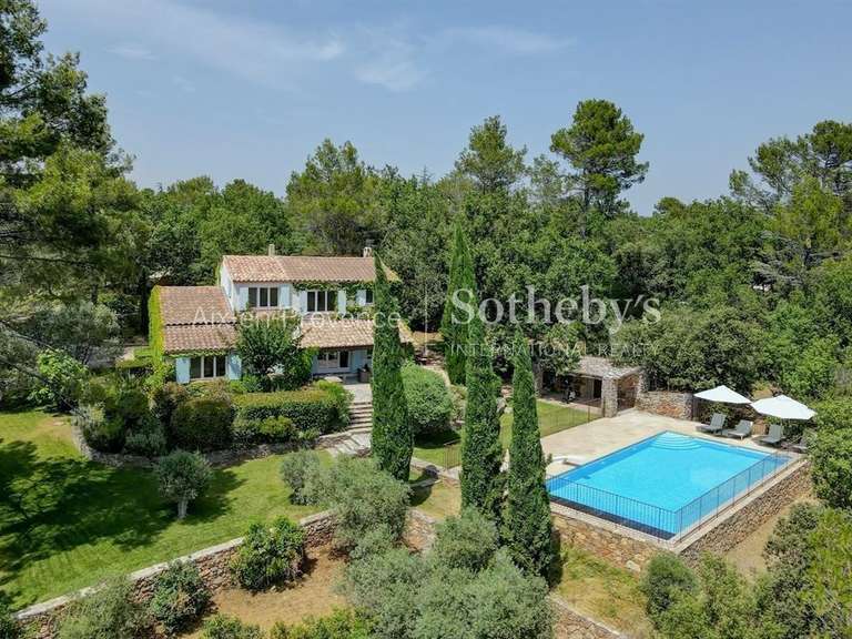 Maison Saint-Maximin-la-Sainte-Baume - 5 chambres - 171m²