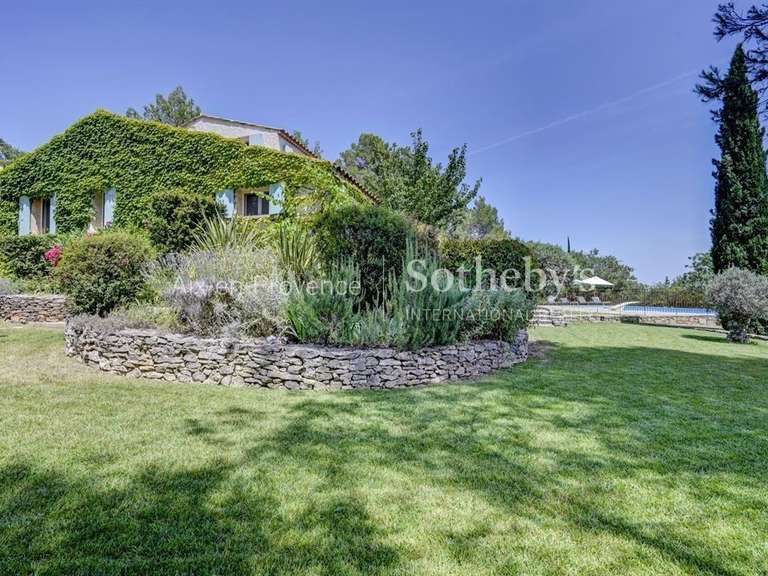 Maison Saint-Maximin-la-Sainte-Baume - 5 chambres - 171m²