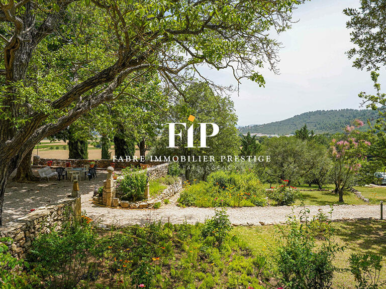 Propriété Saint-Maximin-la-Sainte-Baume - 10 chambres - 504m²