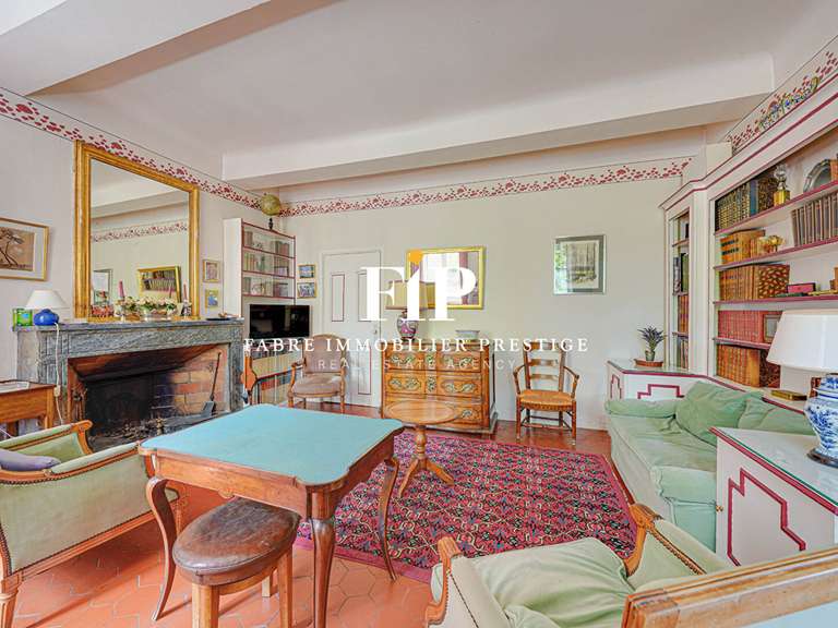 Propriété Saint-Maximin-la-Sainte-Baume - 10 chambres - 504m²