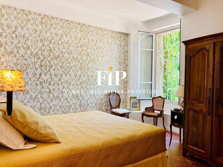 Propriété Saint-Maximin-la-Sainte-Baume - 8 chambres - 817m²