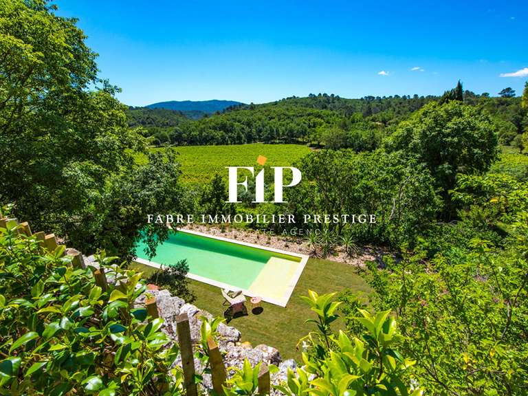 Propriété Saint-Maximin-la-Sainte-Baume - 8 chambres - 817m²