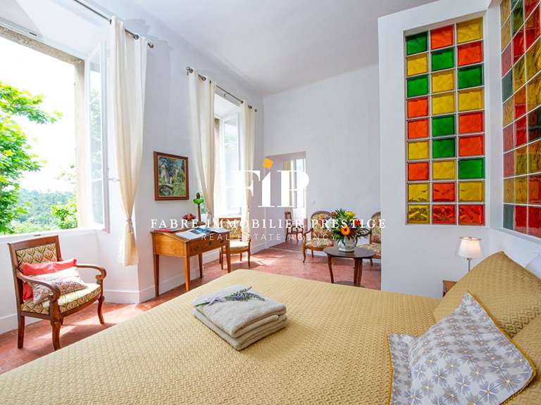 Propriété Saint-Maximin-la-Sainte-Baume - 8 chambres - 817m²