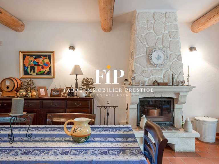 Propriété Saint-Maximin-la-Sainte-Baume - 10 chambres - 341m²