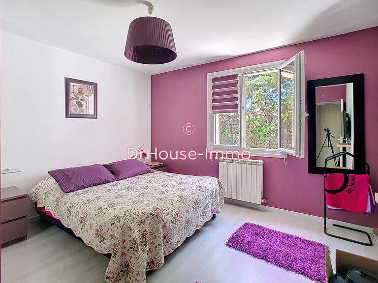 Villa Saint-Maximin-la-Sainte-Baume - 5 chambres - 160m²