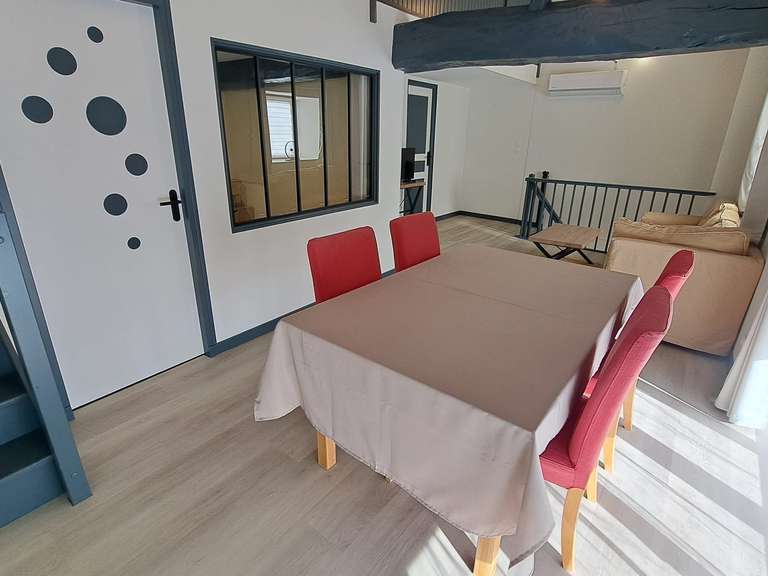 Maison Saint-Méard-de-Drône - 12 chambres - 430m²