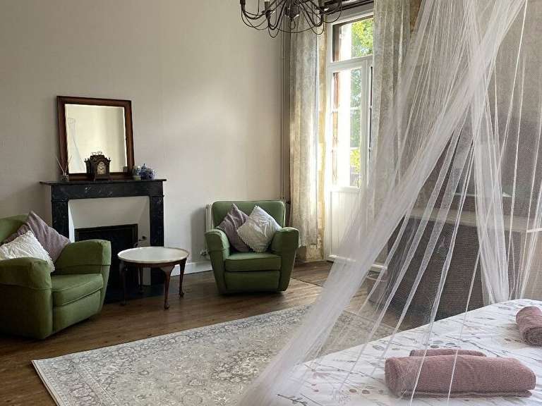 Maison Saint-Médard-d'Excideuil - 7 chambres - 348m²