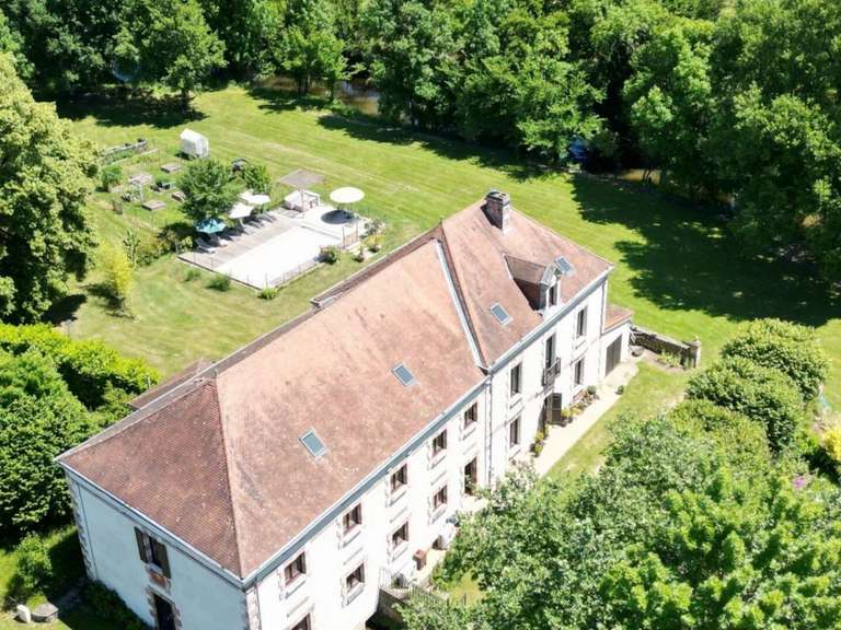 Maison Saint-Médard-d'Excideuil - 7 chambres - 348m²