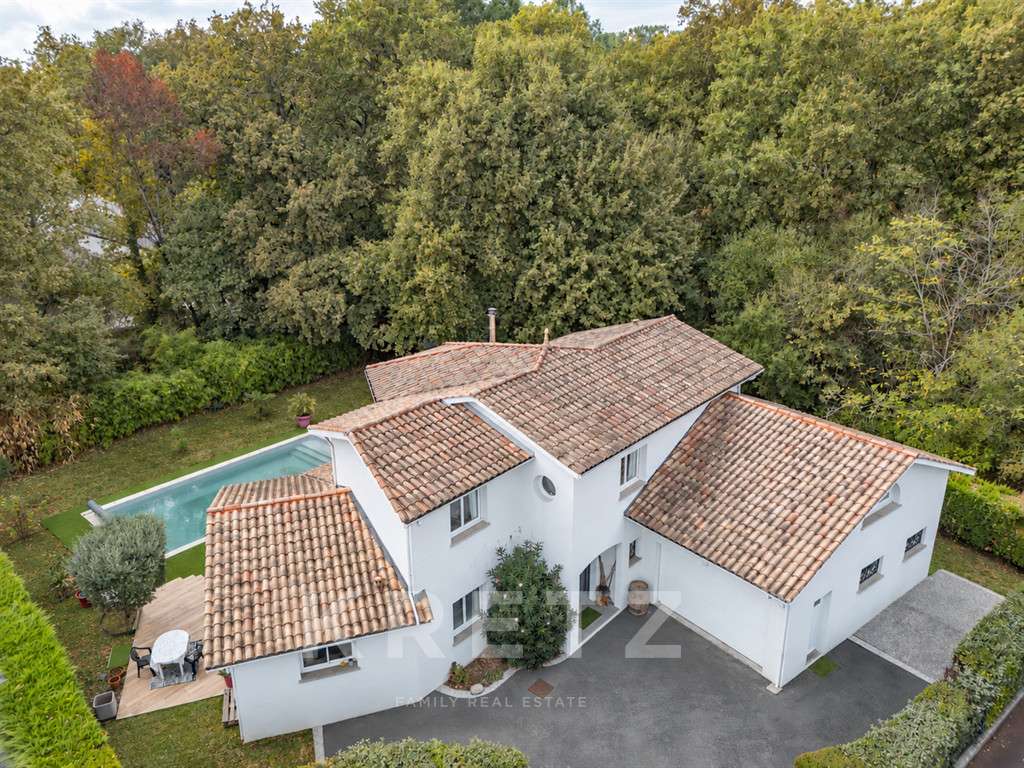 Maison Saint-Médard-en-Jalles