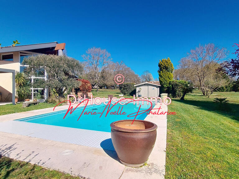 Villa Saint-Médard-en-Jalles - 4 bedrooms - 182m²