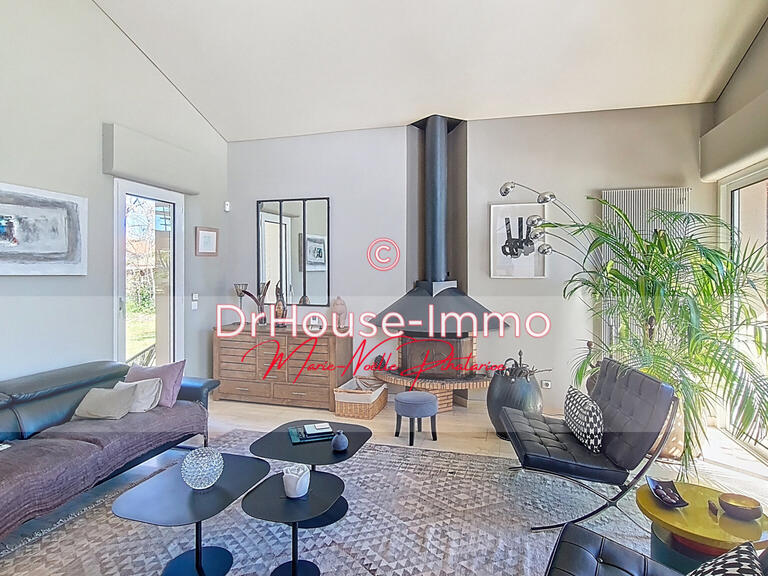 Villa Saint-Médard-en-Jalles - 4 bedrooms - 182m²