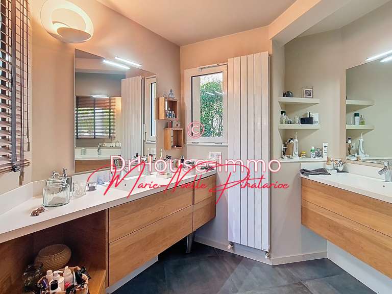 Villa Saint-Médard-en-Jalles - 4 chambres - 182m²