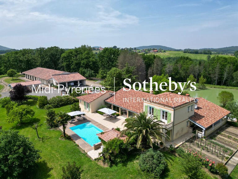 Propriété Saint-Michel - 5 chambres - 415m²