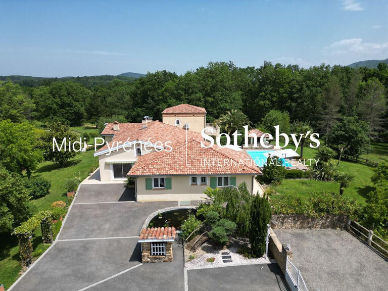Propriété Saint-Michel - 5 chambres - 415m²