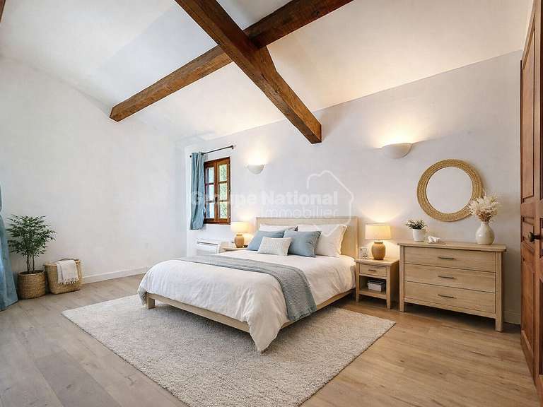 Maison Saint-Michel-d'Euzet - 4 chambres - 210m²
