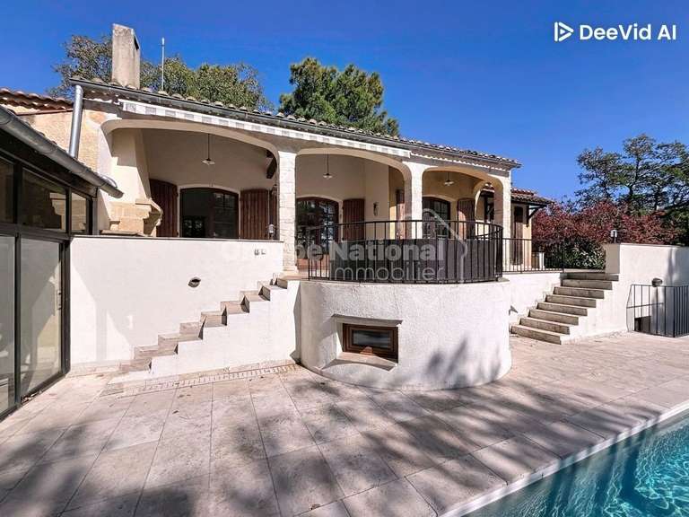 House Saint-Michel-d'Euzet - 4 bedrooms - 210m²