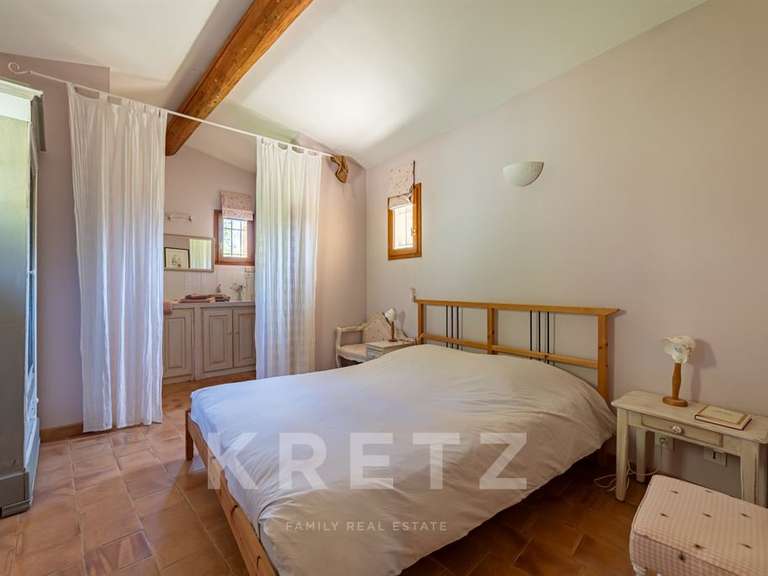 House Saint-Michel-d'Euzet - 8 bedrooms - 377m²