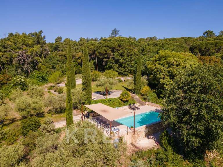 House Saint-Michel-d'Euzet - 8 bedrooms - 377m²