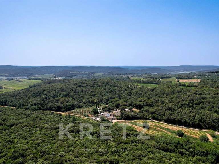 House Saint-Michel-d'Euzet - 8 bedrooms - 377m²