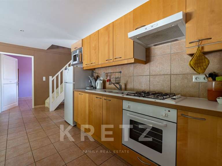 House Saint-Michel-d'Euzet - 8 bedrooms - 377m²