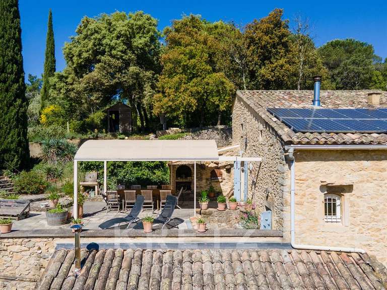 House Saint-Michel-d'Euzet - 8 bedrooms - 377m²