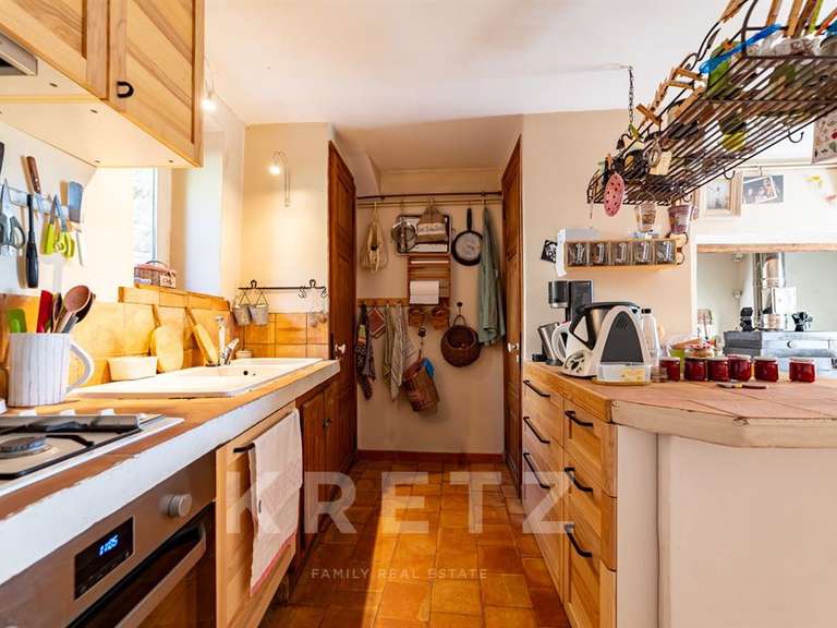 House Saint-Michel-d'Euzet - 8 bedrooms - 377m²