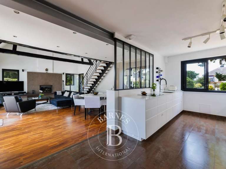 Maison Saint-Nazaire - 4 chambres - 206m²