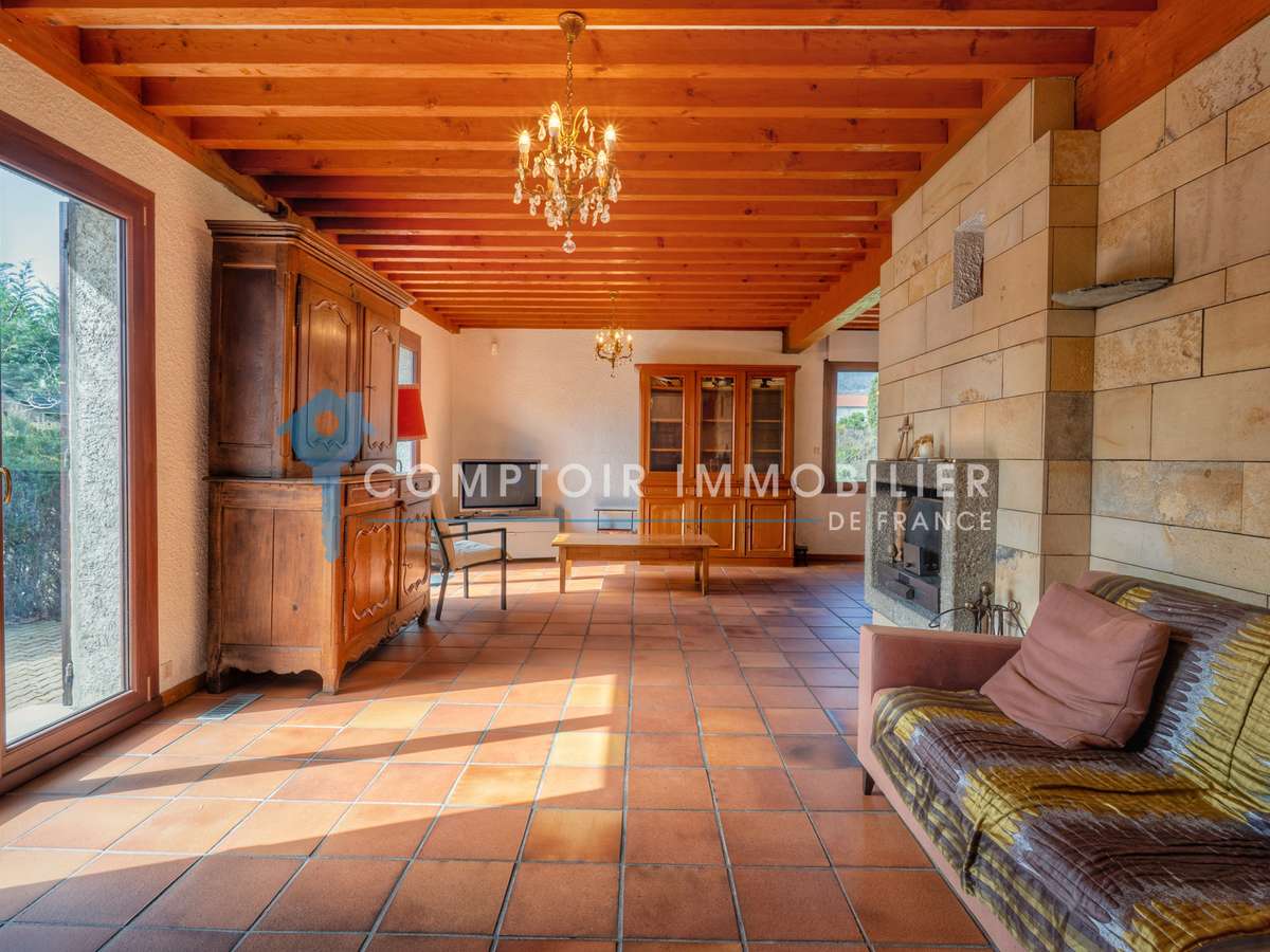 House Saint-Nazaire-les-Eymes