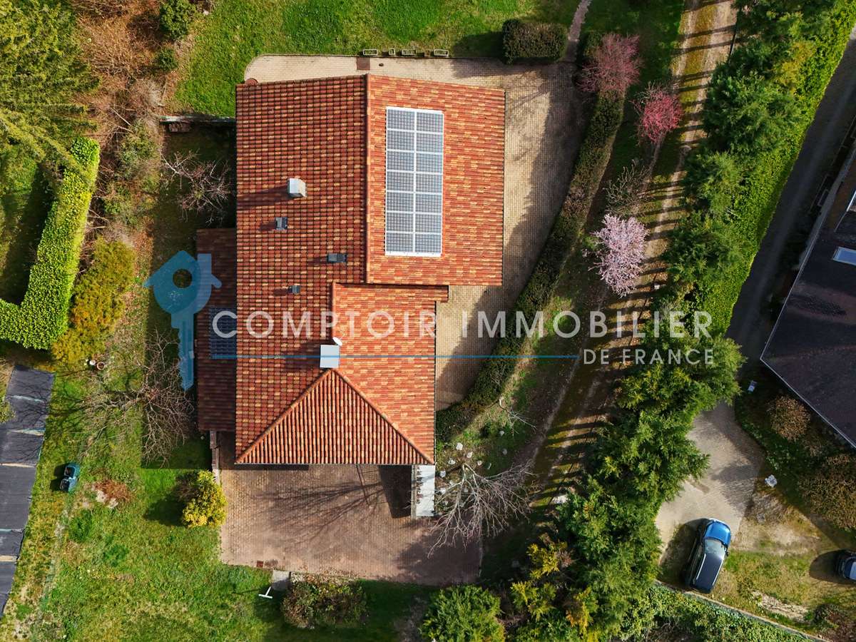 House Saint-Nazaire-les-Eymes