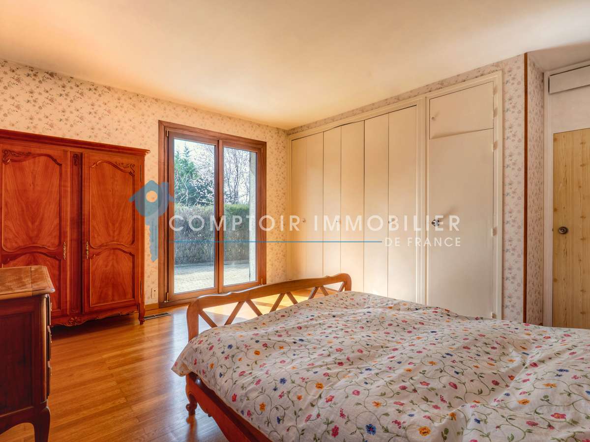 House Saint-Nazaire-les-Eymes