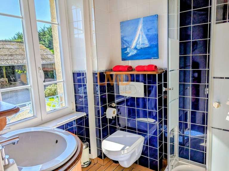 Maison Saint-Nic - 4 chambres - 274m²