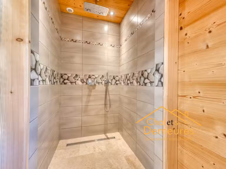 Maison Saint-Nicolas-la-Chapelle - 4 chambres - 174m²