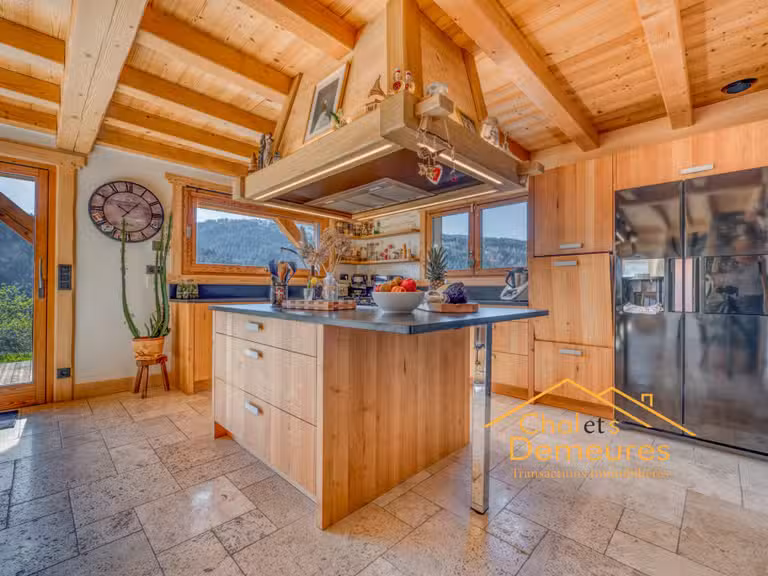Maison Saint-Nicolas-la-Chapelle - 4 chambres - 174m²