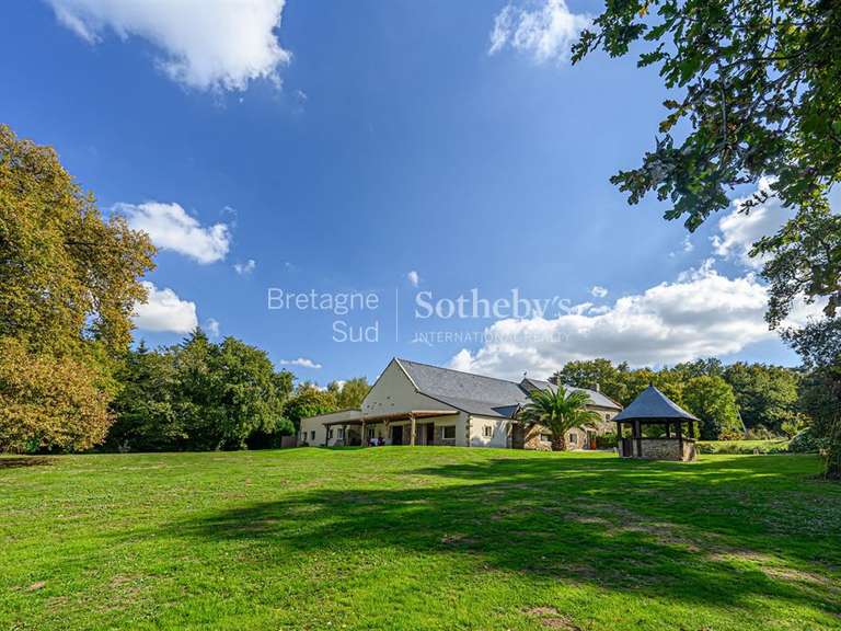 House Saint-Nolff - 1335m²