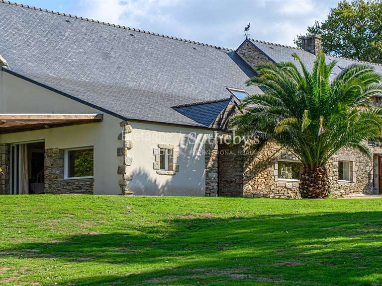 Maison Saint-Nolff - 12 chambres - 1335m²