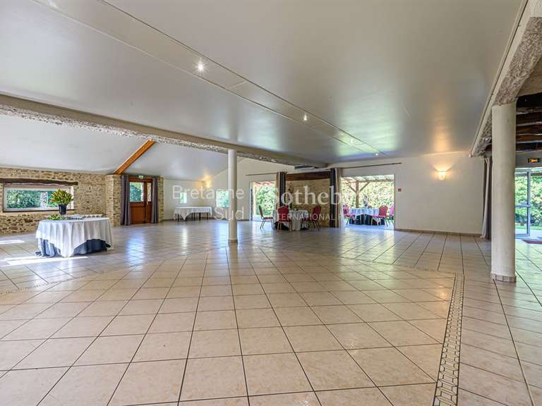 Maison Saint-Nolff - 12 chambres - 1335m²
