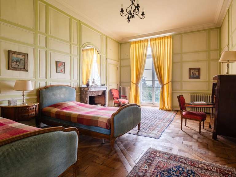 Château Saint-Nom-la-Bretèche - 10 chambres - 1468m²