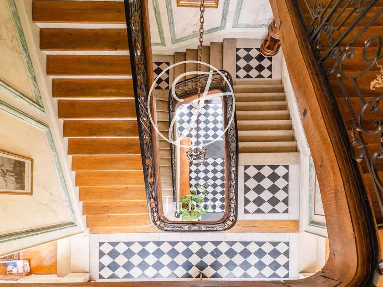 Château Saint-Nom-la-Bretèche - 10 chambres - 1468m²