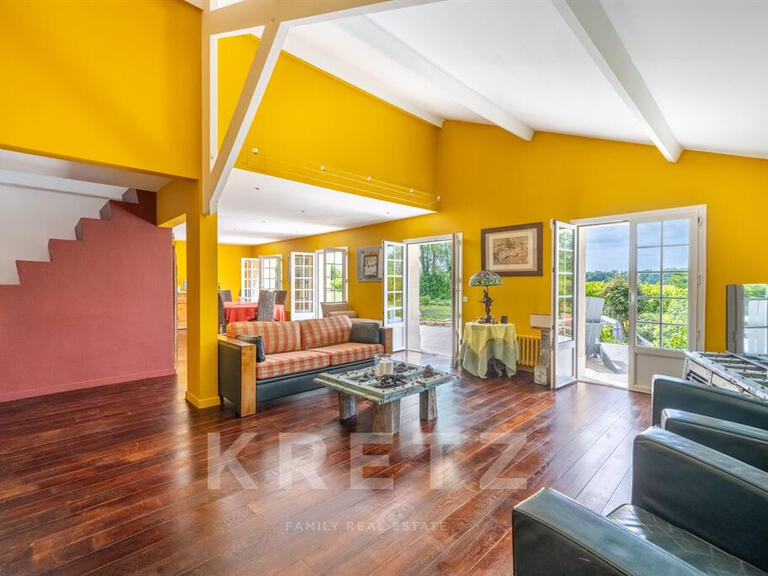 Maison Saint-Nom-la-Bretèche - 3 chambres - 165m²
