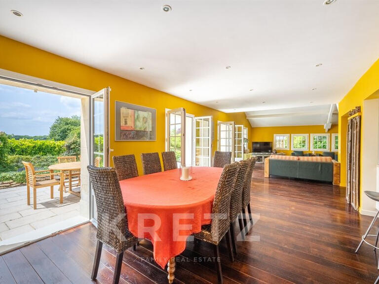 Maison Saint-Nom-la-Bretèche - 3 chambres - 165m²