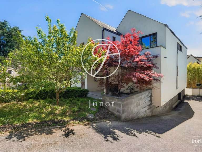 Maison Saint-Nom-la-Bretèche - 4 chambres - 317m²