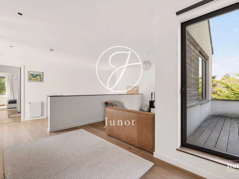 Maison Saint-Nom-la-Bretèche - 4 chambres - 317m²