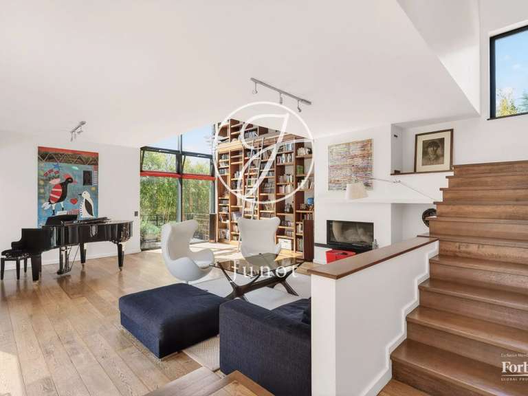 Maison Saint-Nom-la-Bretèche - 4 chambres - 317m²