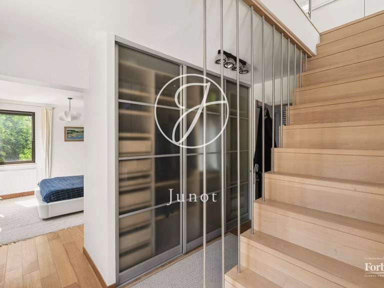 Maison Saint-Nom-la-Bretèche - 4 chambres - 317m²