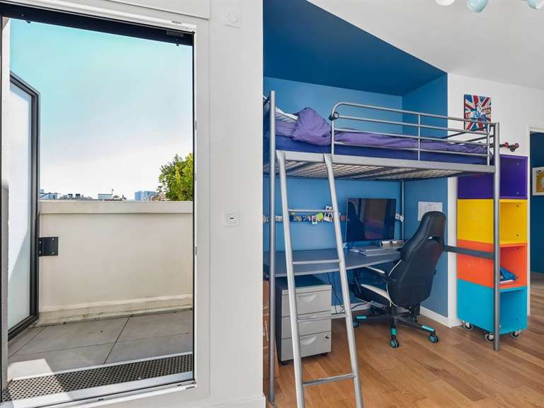 Appartement Saint-Ouen - 3 chambres - 210m²