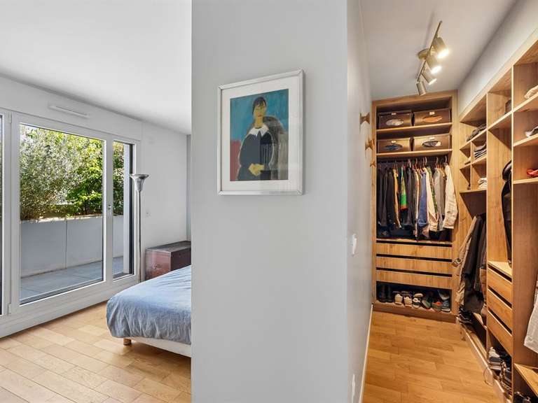 Appartement Saint-Ouen - 3 chambres - 210m²