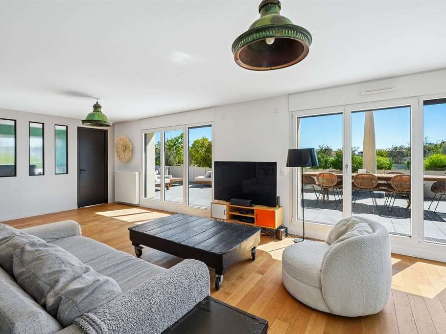 Apartment Saint-Ouen