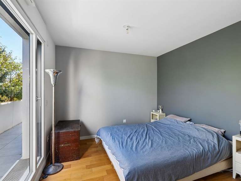 Appartement Saint-Ouen - 3 chambres - 210m²